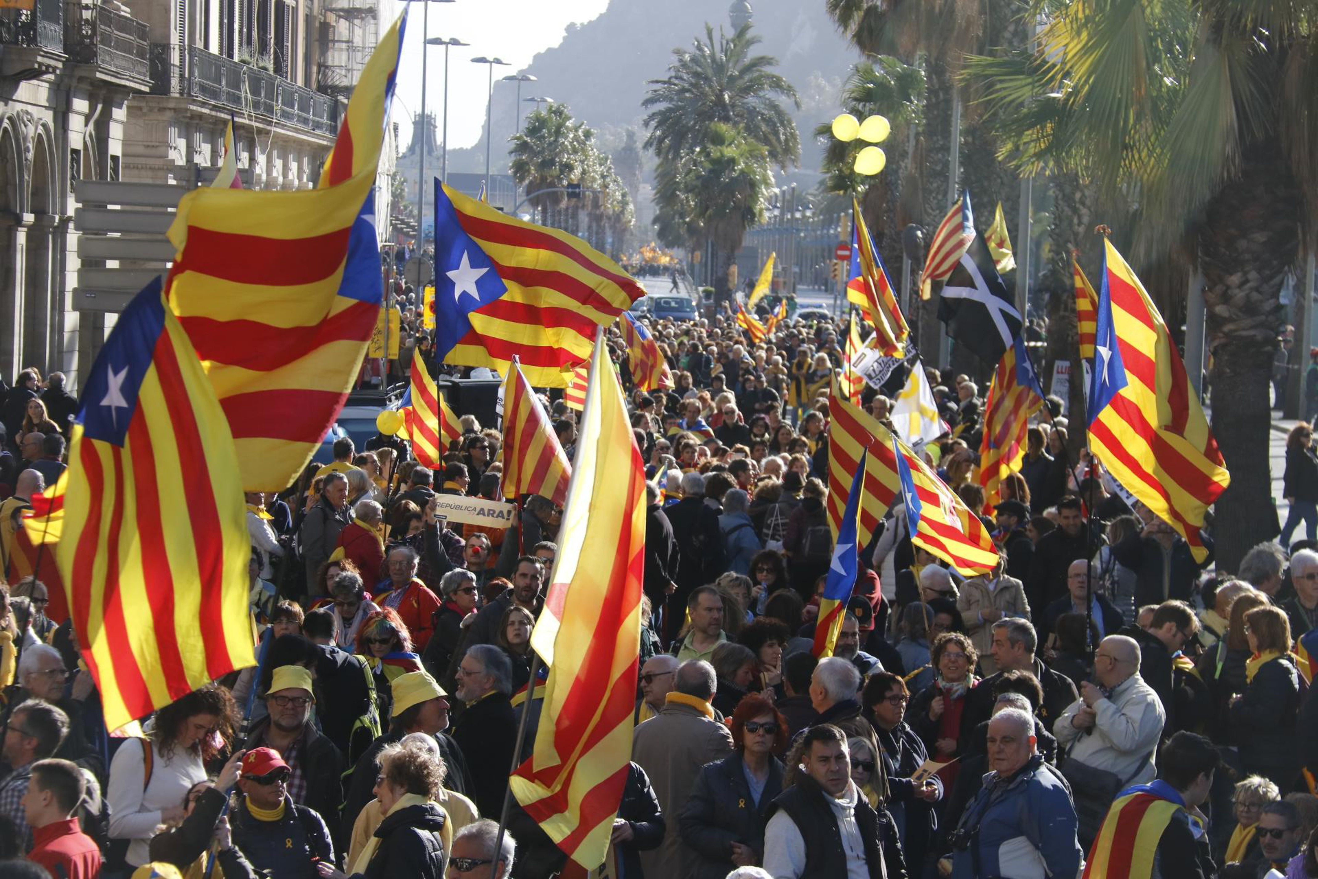 Pro-independence rally in Barcelona (by Bernat Vilaró)