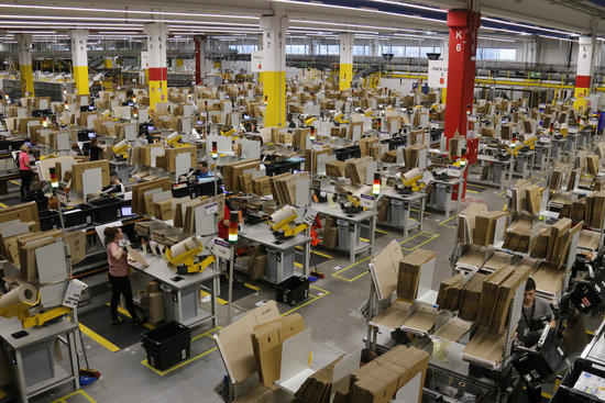 The packaging area at Amazon logistics centre (by ACN)