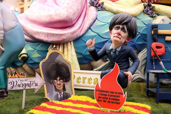 A Valencian falla featuring the Catalan deposed president Carles Puigdemont (by José Soler)