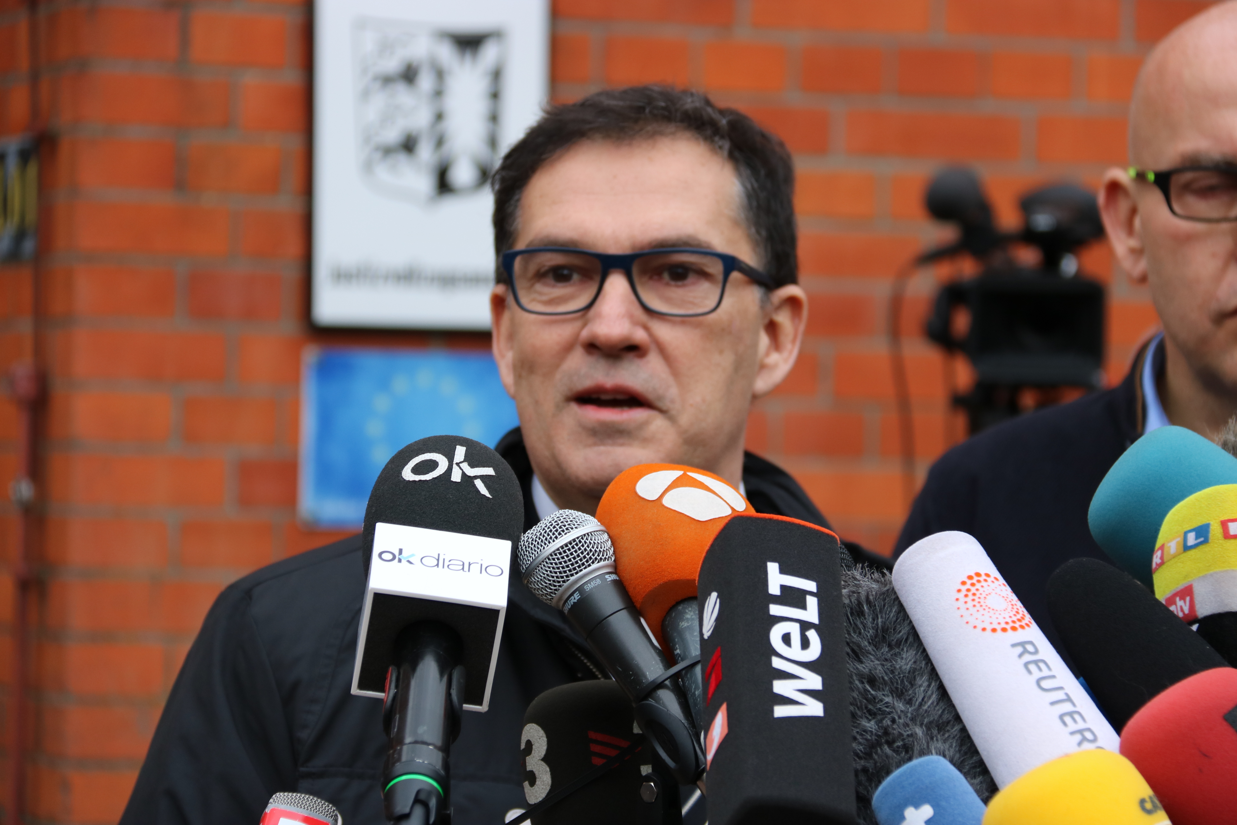 Carles Puigdemont lawyer, Jaume Alonso-Cuevillas, during a statement to the press from Germany (by ACN)