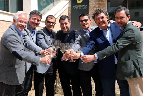 Representatives of the six cava producers who joined forces on April 10, 2018 (by Gemma Sánchez)