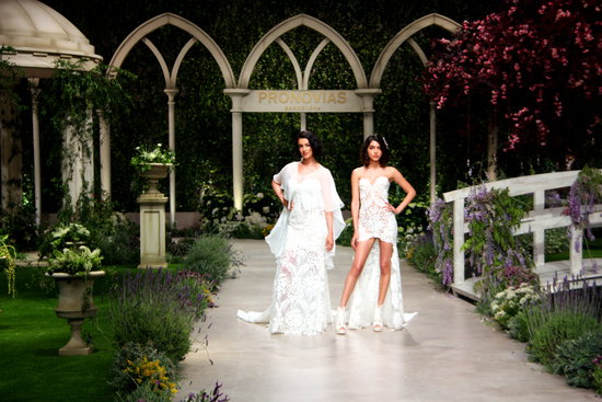 Models Blanca Romero and Lucia Rivera at Barcelona Bridal Fashion Week (by ACN)