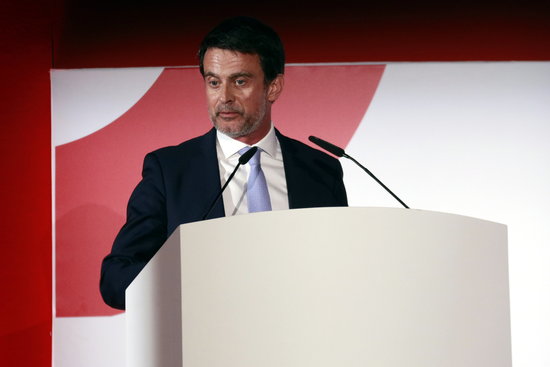 Manuel Valls at an event organized by Societat Civil Catalana (by ACN)