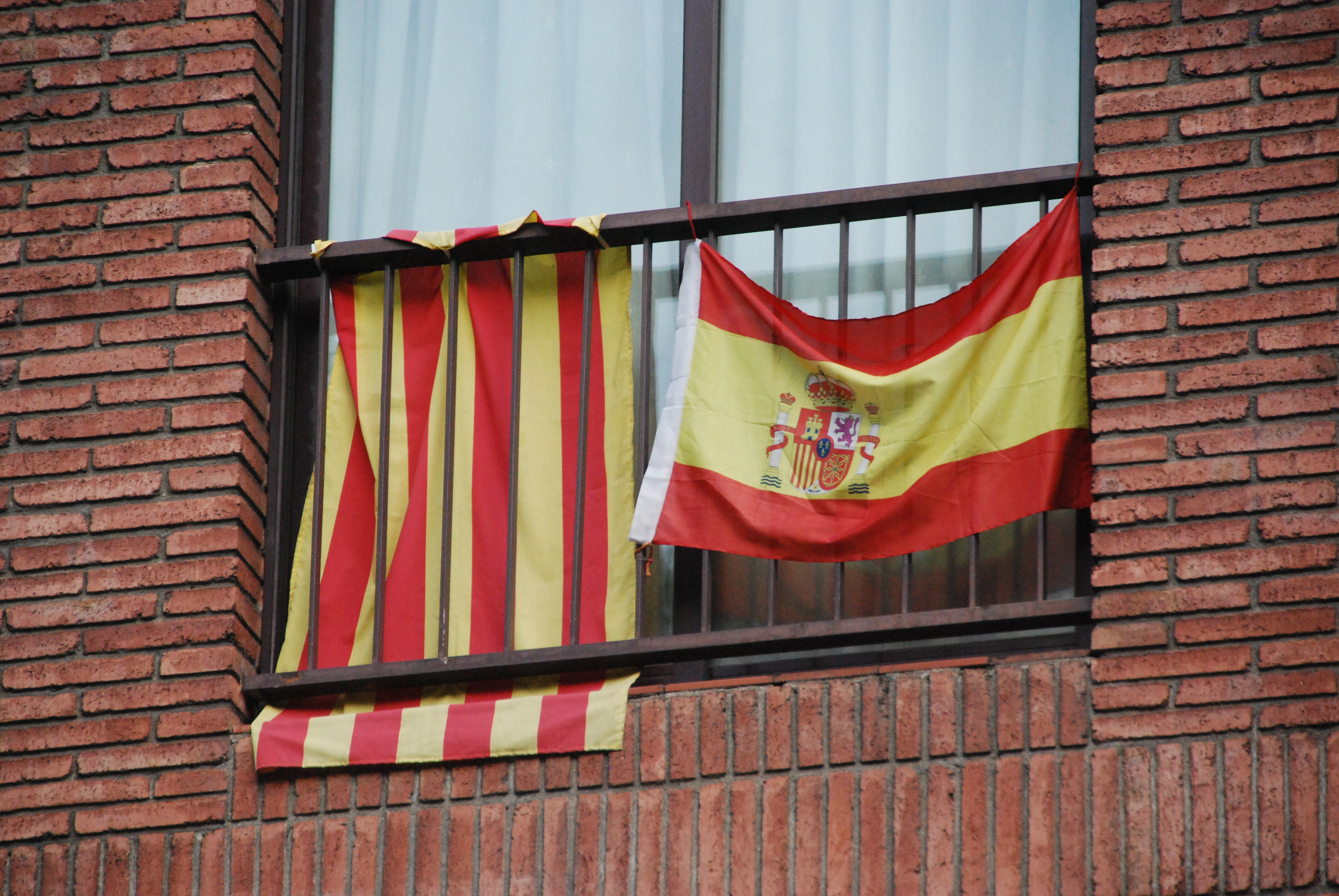 Spanish flag (right) (by Marta Pedregal)