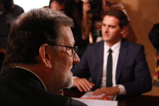 Spanish president Mariano Rajoy and Ciutadans leader Albert Rivera (by Xavier Vallbona)