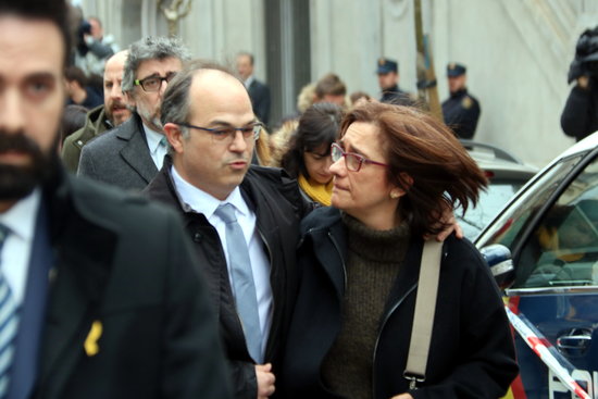 Jordi Turull and Blanca Bragulat outside Spanish Supreme Court on March 23 (by ACN)