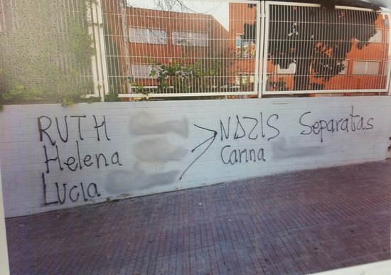 Tags appeared in the Sant Andreu de la Barca high school building listing the names and surnames of the professors under investigation (by ACN)