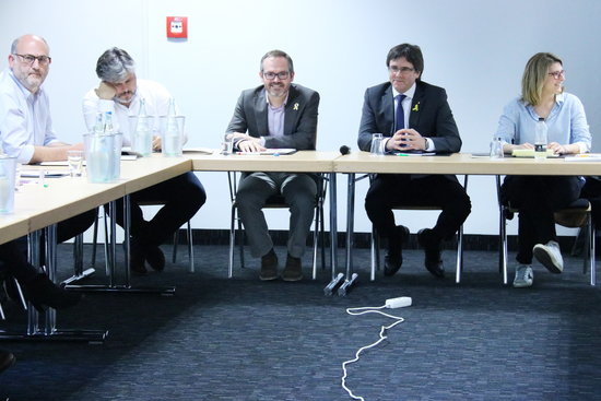 Carles Puigdemont and other Junts per Catalunya MPs in Berlin on May 5, 2018 (by Bernat Vilaró)
