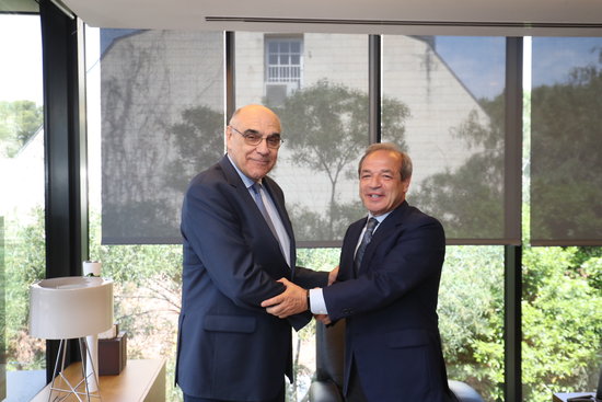 Former Abertis chairman Salvador Alemany (left) and newly appointed chairman Marcelino Fernández Verdes (right) in a photo released on May 18 2018 (courtesy of Abertis)