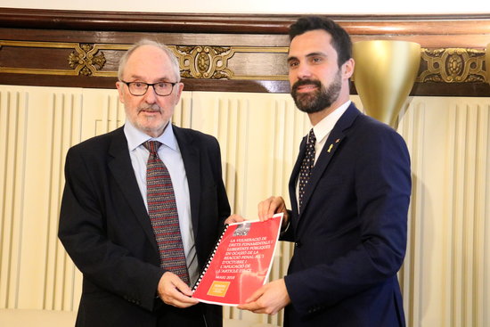 Catalan ombudsman Rafael Ribó (left) and parliament speaker Roger Torrent (by Laura Batlle)