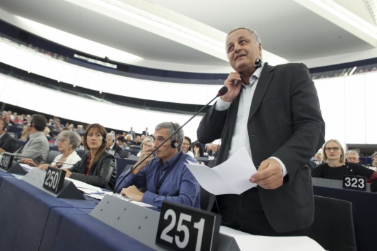 Leader of the European Free Alliance party and former MEP François Alfonsi in the European Parliament (by EP)