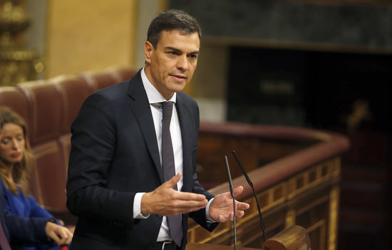 Spanish  president Pedro Sánchez in congress (by ACN)