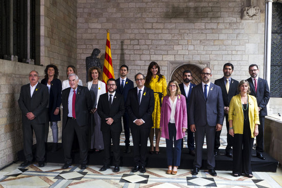 Official picture of Quim Torra's new cabinet members on June 2, 2018 (by Marc Rovira)