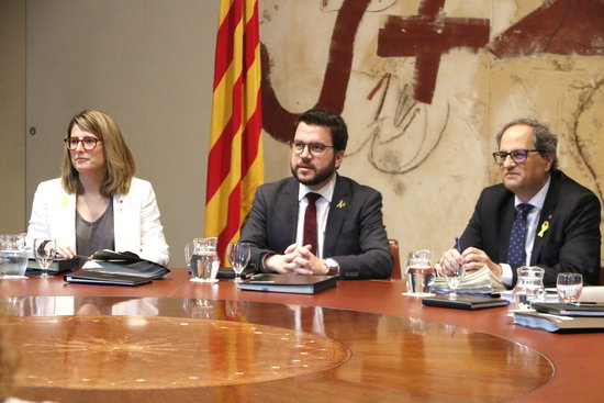 From left to right: presidency minister Elsa Artadi, vice-president Pere Aragonés, and president Quim Torra (by ACN)