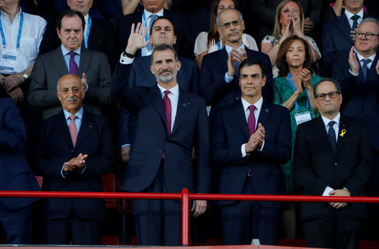 Spanish king Felipe VI, Spanish president Pedro Sánchez and Catalan president Quim Torra during the Mediterranean Games inauguration (by ACN)