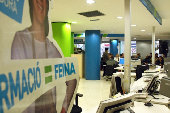 Employment office in Catalonia (by ACN)