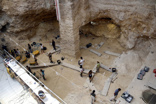 Abric romaní archeological site on August 2018 (by Mar Martí)