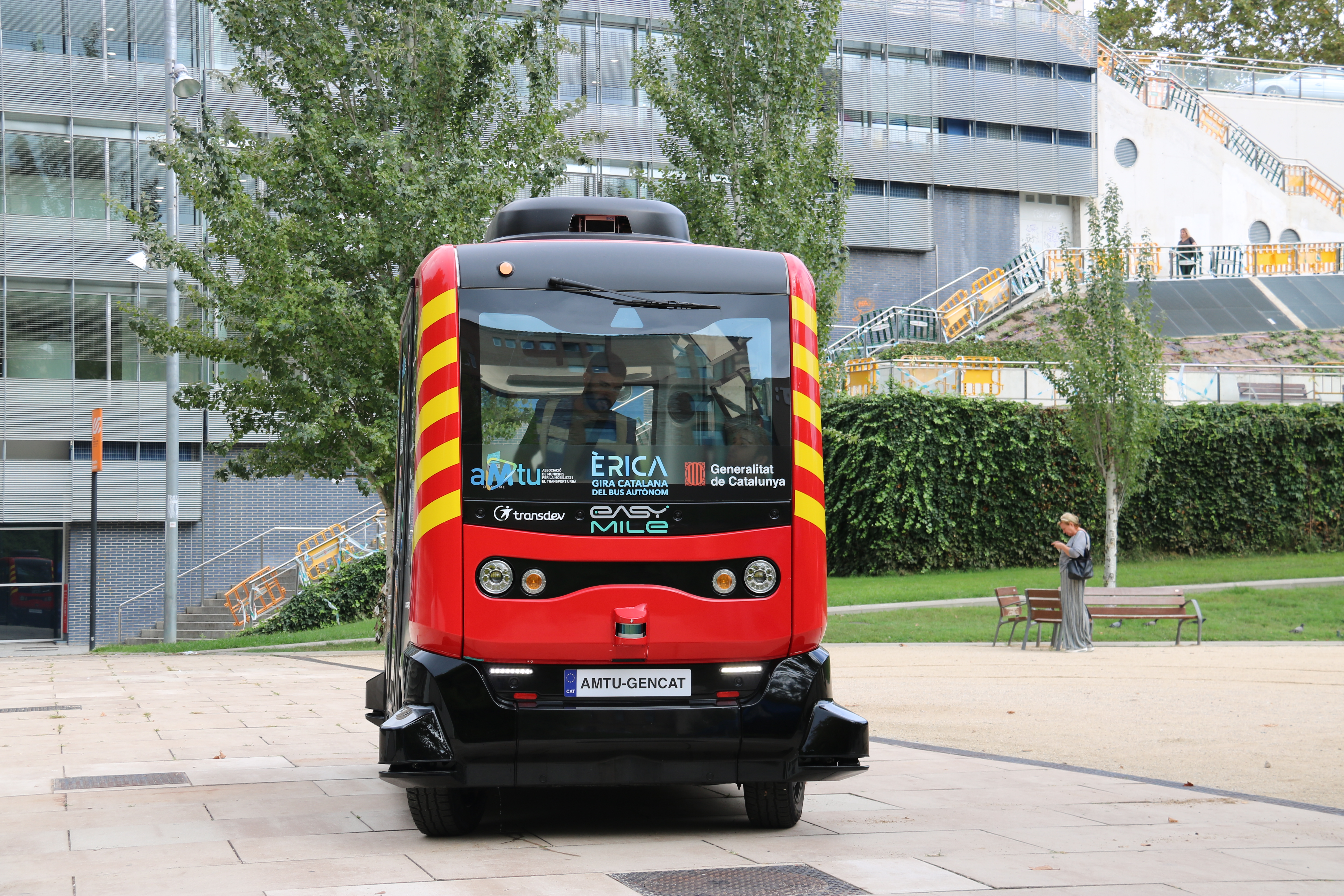 The ERICA driverless bus in Terrassa on September 18 2018 (by Catalan News)