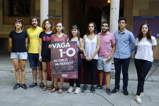 Members of Universities for the Republic after press conference calling for student strike (ACN)