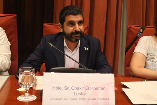The Catalan work and families minister, Chakir El Homrani, in the Catalan parliament on September 26, 2018 (by Elisenda Rosanas)