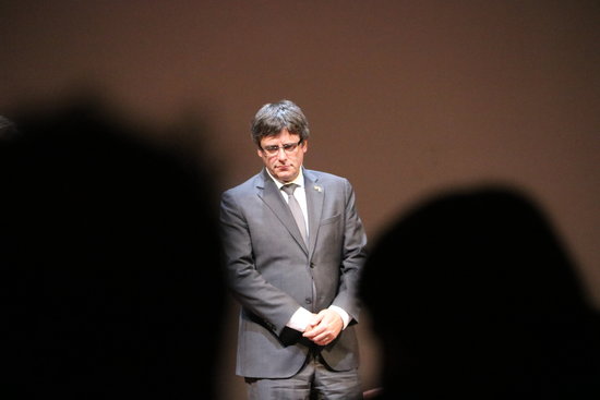 Former Catalan president Carles Puigdemont speaks at the International Theatre in Amsterdam (by Blanca Blay)