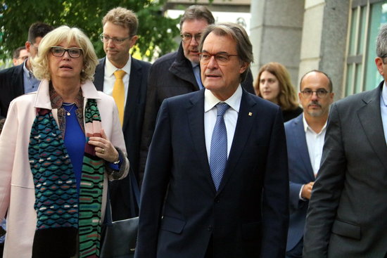 Former Catalan president Artur Mas arrives in court (by ACN)