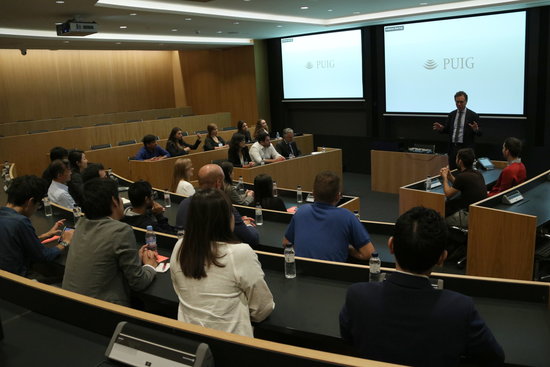 Some of the MBA students during a meeting on October 18, 2018 (by Andrea Zamorano)