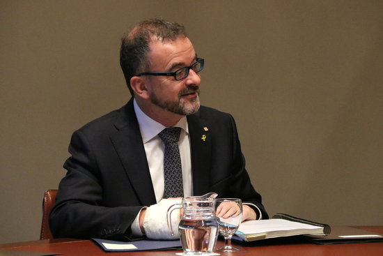 The new Catalan foreign minister, Alfred Bosch, during his first cabinet meeting on November 27, 2018 (by Núria Julià)