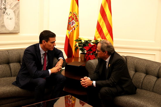 Catalan president Quim Torra (right) meets with his Spanish counterpart Pedro Sánchez in Barcelona (by ACN)