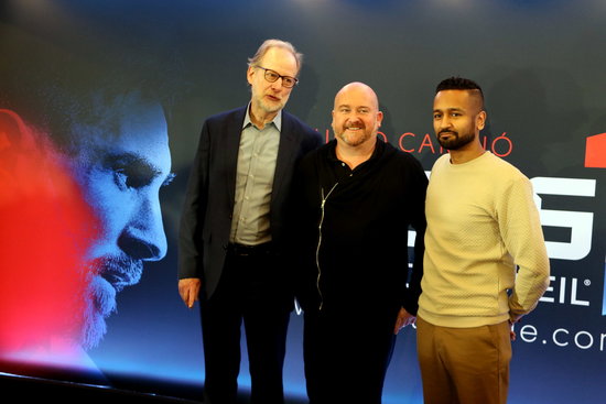 Image of the executive producer of Cirque du Soleil, Charles Joron; and two directors of 'Messi 10' show, Sean McKeown and Mukhtar O.S. Mukhtar, on January 29, 2019 in Barcelona (by Pau Cortina)