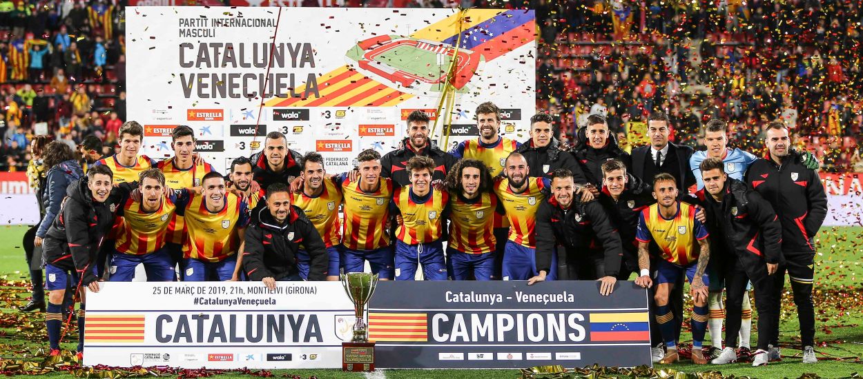 The Catalonia national team celebrate beating Venezuela 2-1 in 2019