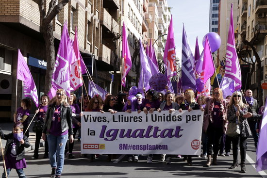 CCOO trade union marching during the International Women's Day demonstrations