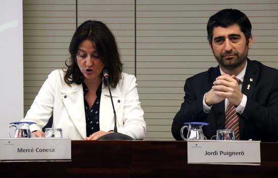 The head of the Port authoriy, Mercè Conesa, with the Catalan digital policy minister, Jordi Puigneró, on March 18, 2019 (by Lluís Sibils)