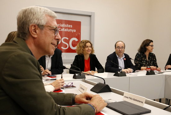 The leadership of the Catalan Socialists meeting on April 29 (by Sílvia Jardí)