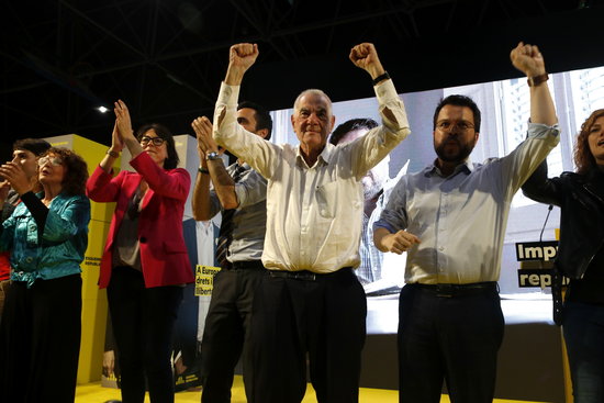 Ernest Maragall at a campaign event on Friday before the election. (Photo: Guillem Roset)