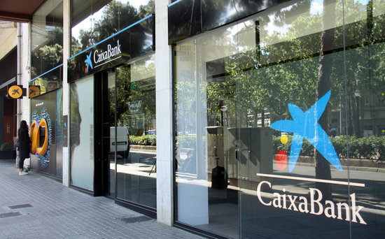 Caixabank offices. (Photo: Alèxia Vila)