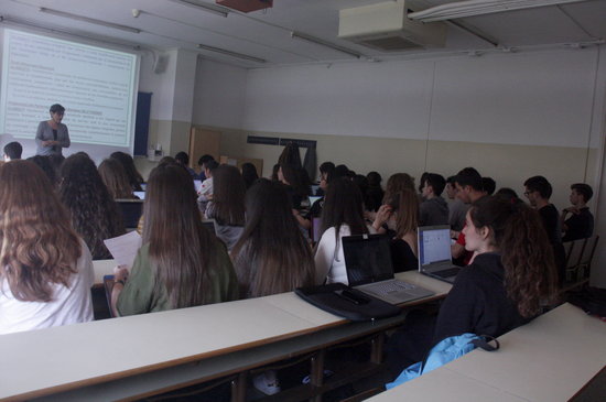 Inside a classroom in the Biology Faculty of the University of Barcelona (Ana Amat)