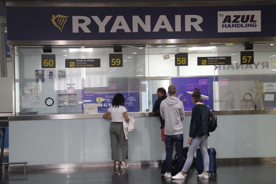 Ryanair confirms intention to close Girona airport base