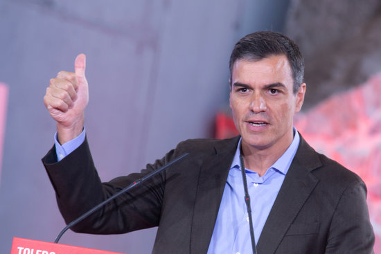 Spain's acting president Pedro Sánchez at a political rally in Toledo (by PSOE)
