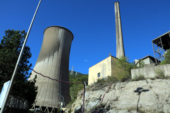 A power plant in Cercs, central Catalonia (by Estefania Escolà)
