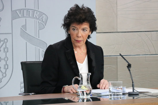 Isabel Celaá gave a press conference at the Council of Ministers (by Roger Pi de Cabanyes)