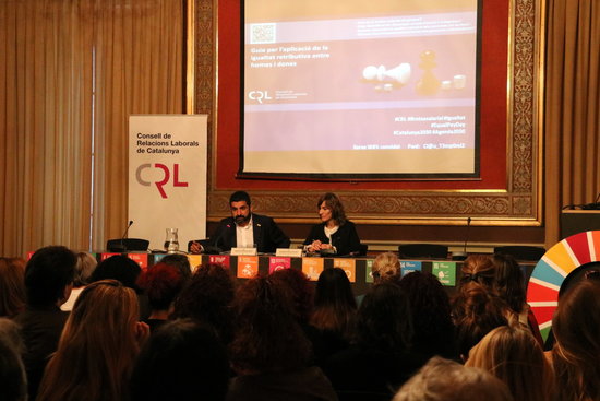 Presentation of the guide against the gender pay gap in November 2019 (by Maria Belmez)