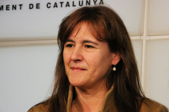 Junts per Catalunya MP Laura Borràs in a press conference in the Catalan Parliament (by Bernat Vilaró)