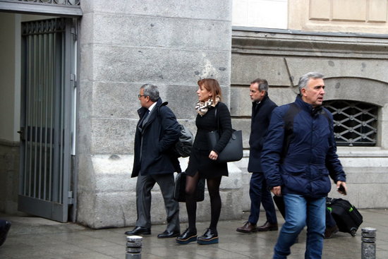 Montse Rosell, one of the legal representatives for those investigated by the court of auditors for referendum spending, arrives at the court (by Andrea Zamorano)
