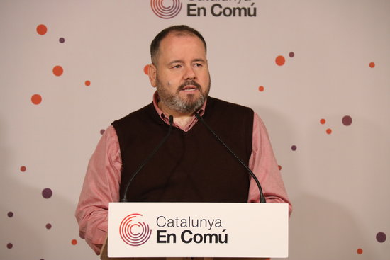 Joan Mena, Catalunya en Comú spokesperson at a press conference, February 17, 2020 (by Judit Castaño)