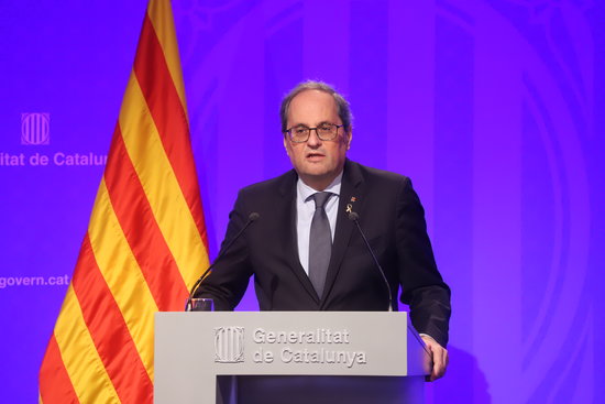 Catalan president Quim Torra speaks following the regional presidents' meeting on the covid-19 coronavirus crisis (by Rubén Moreno / Presidència)