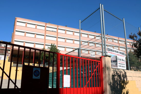 Feliu Vegués school in Badalona, shut due to the coronavirus crisis, March 11, 2020 (by Norma Vidal)