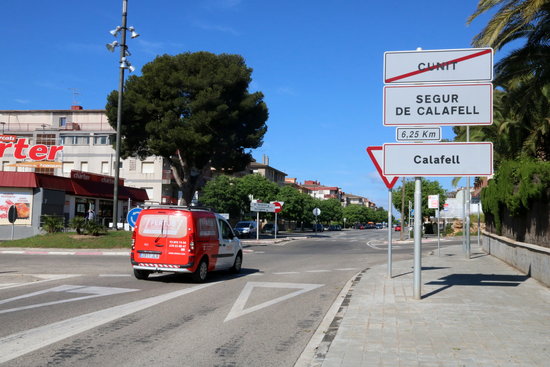 The border point between the towns of Cunit and Calafell, with Cunit still in Phase 0 and Calafell in Phase 1 (by Gemma Sánchez)