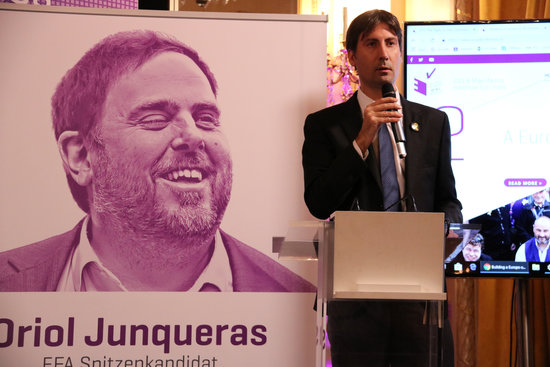 Image of ERC's MEP Jordi Solé in a political rally in Brussels on March 7, 2019 (by Blanca Blay)