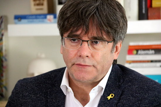 The former Catalan president, Carles Puigdemont, during an interview with the Catalan News Agency on July 21, 2020 (by Nazaret Romero)